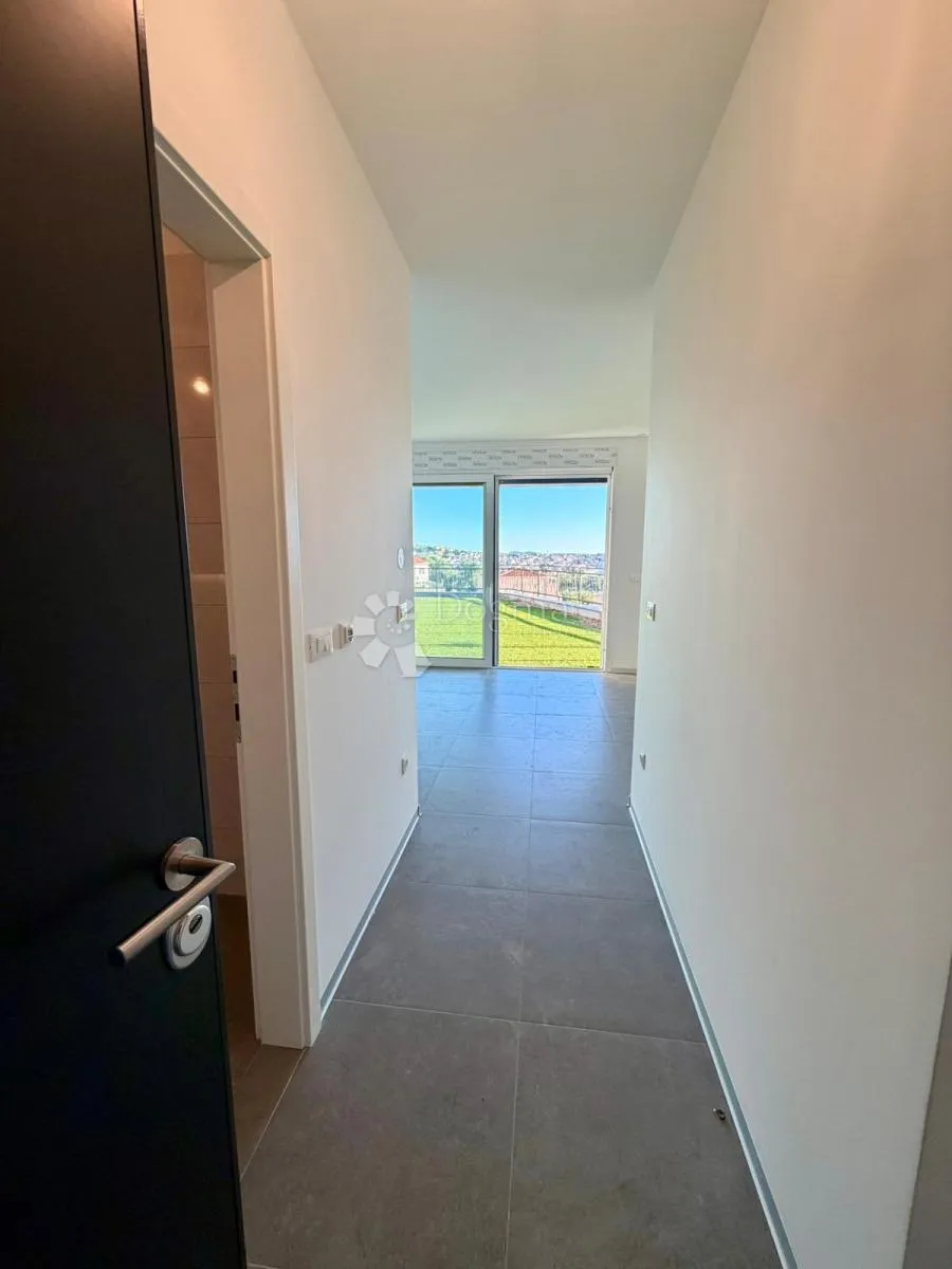 idealan stan u novogradnji, balan trogir - slika 8