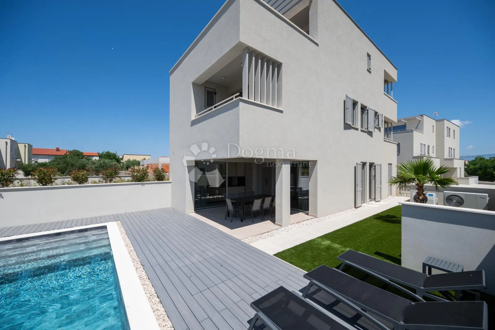 moderna luksuzna vila s bazenom, duplex ,namješteno!! - slika 6
