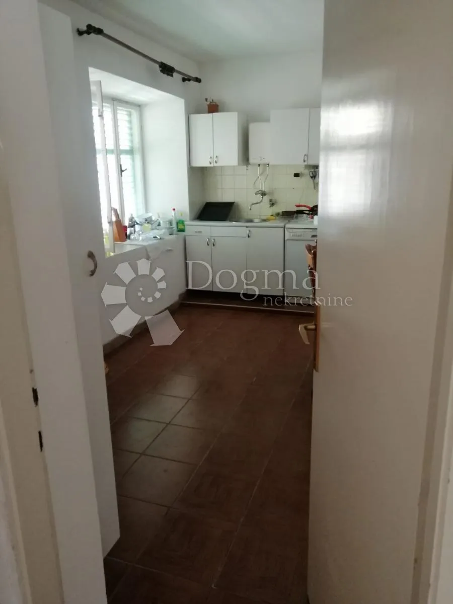 vodice, apartmanska kuća sa panoramskim pogledom na more - slika 20