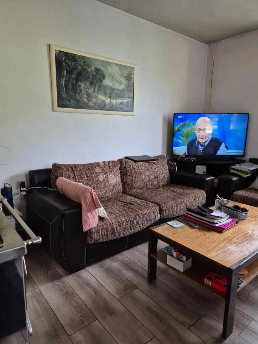 rukavac-samostojeća kuća na odličnoj lokaciji - slika 8