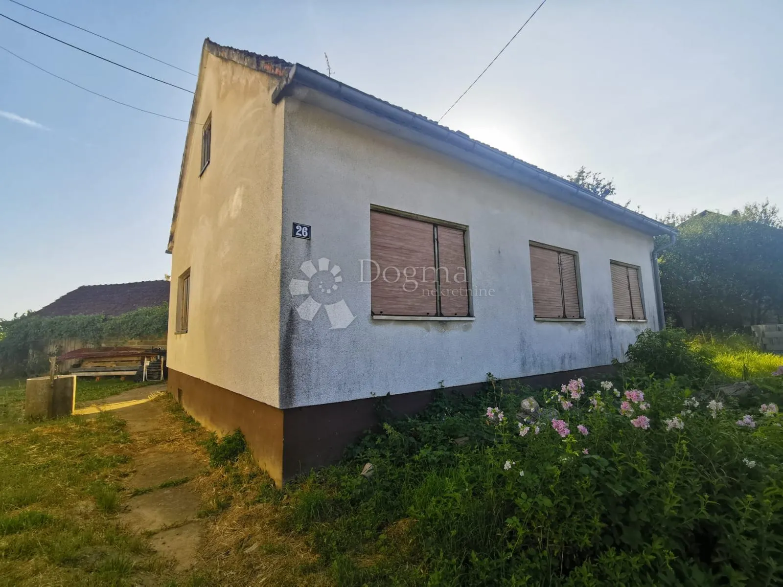 kloštar ivanič - kuća za potpunu renovaciju ili rušenje - slika 6