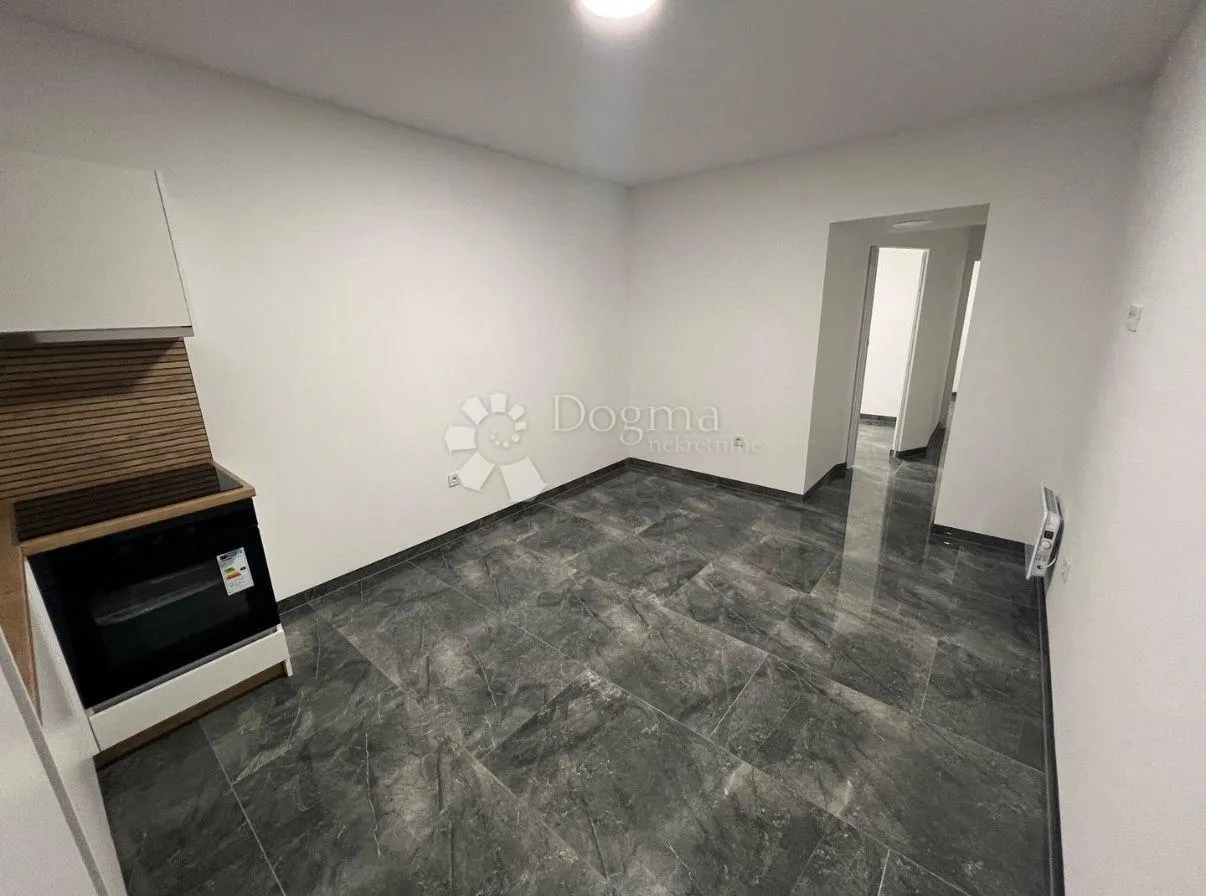 zagreb, donji grad-2 odvojena stana,53 m2 - slika 9