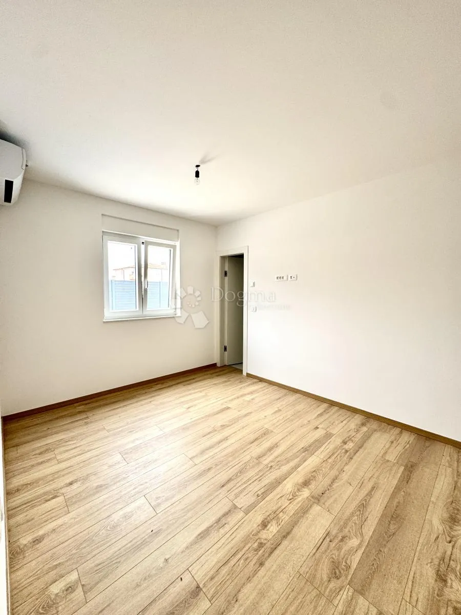 novigrad – oaza mira s privatnim bazenom - slika 8