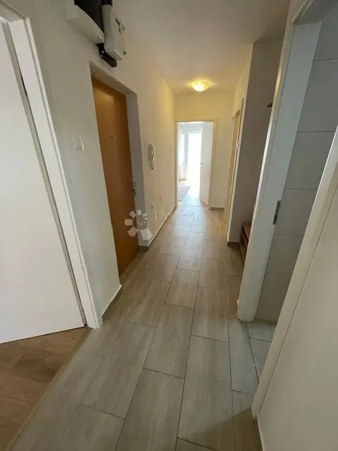 gornja vežica -68m2,2s+db kompletno adaptiran 1kat - slika 14