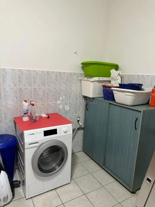 poljanice – prostran stan 86 m² s dvije terase - slika 13