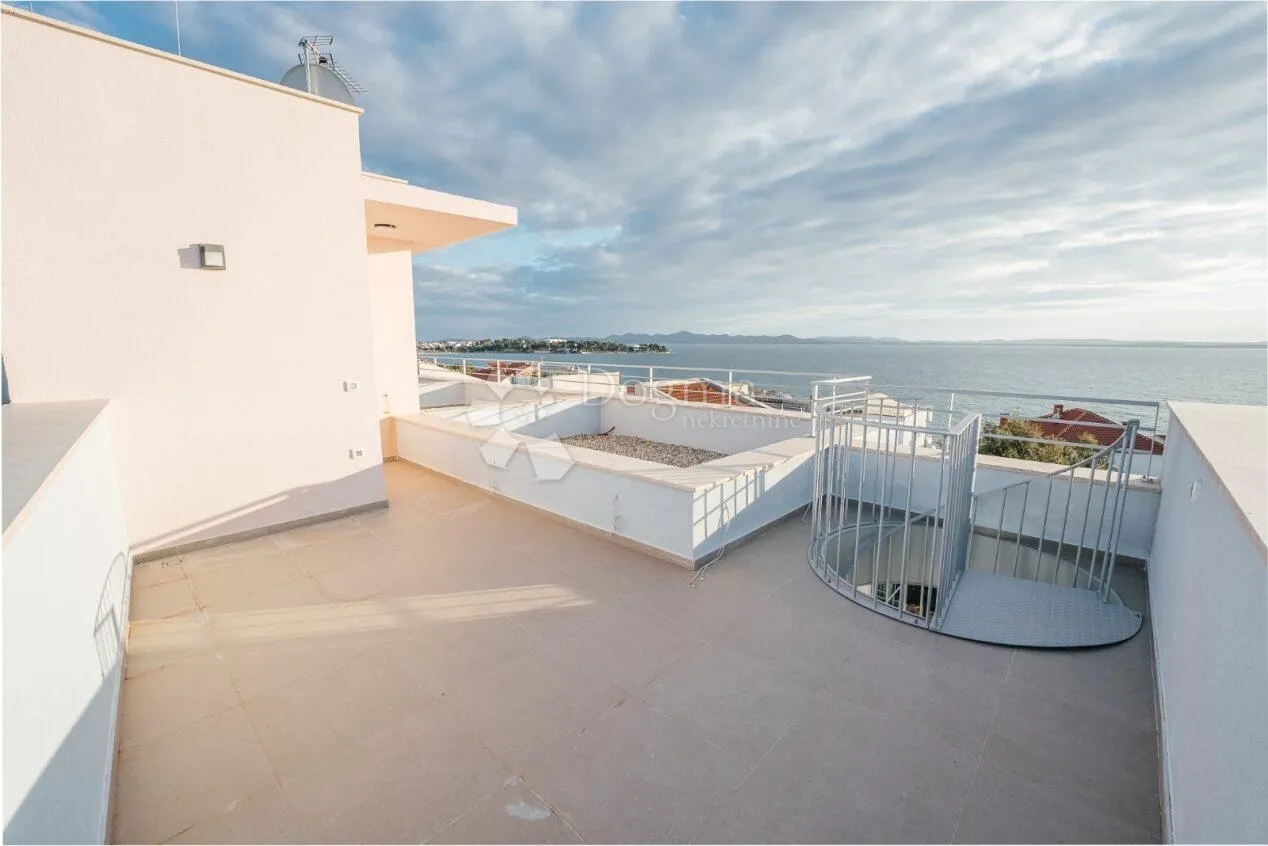 petrčane - zgrada u novogradnji sa 4 stana, 80m od plaže, pogled na more - slika 19