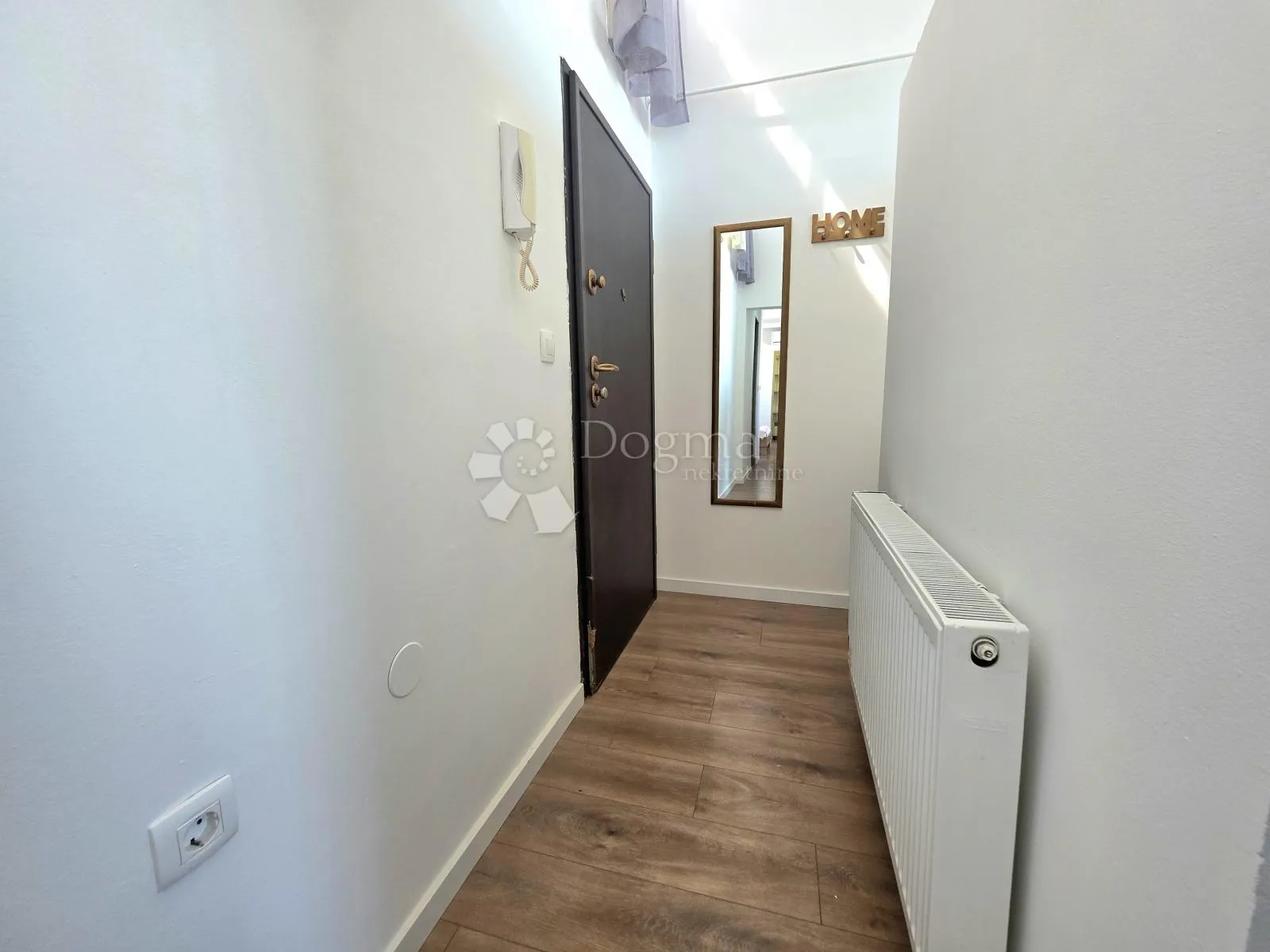 prodaja, stan, karlovac, nkp 50m² + 20m² terase, grabrik - slika 8
