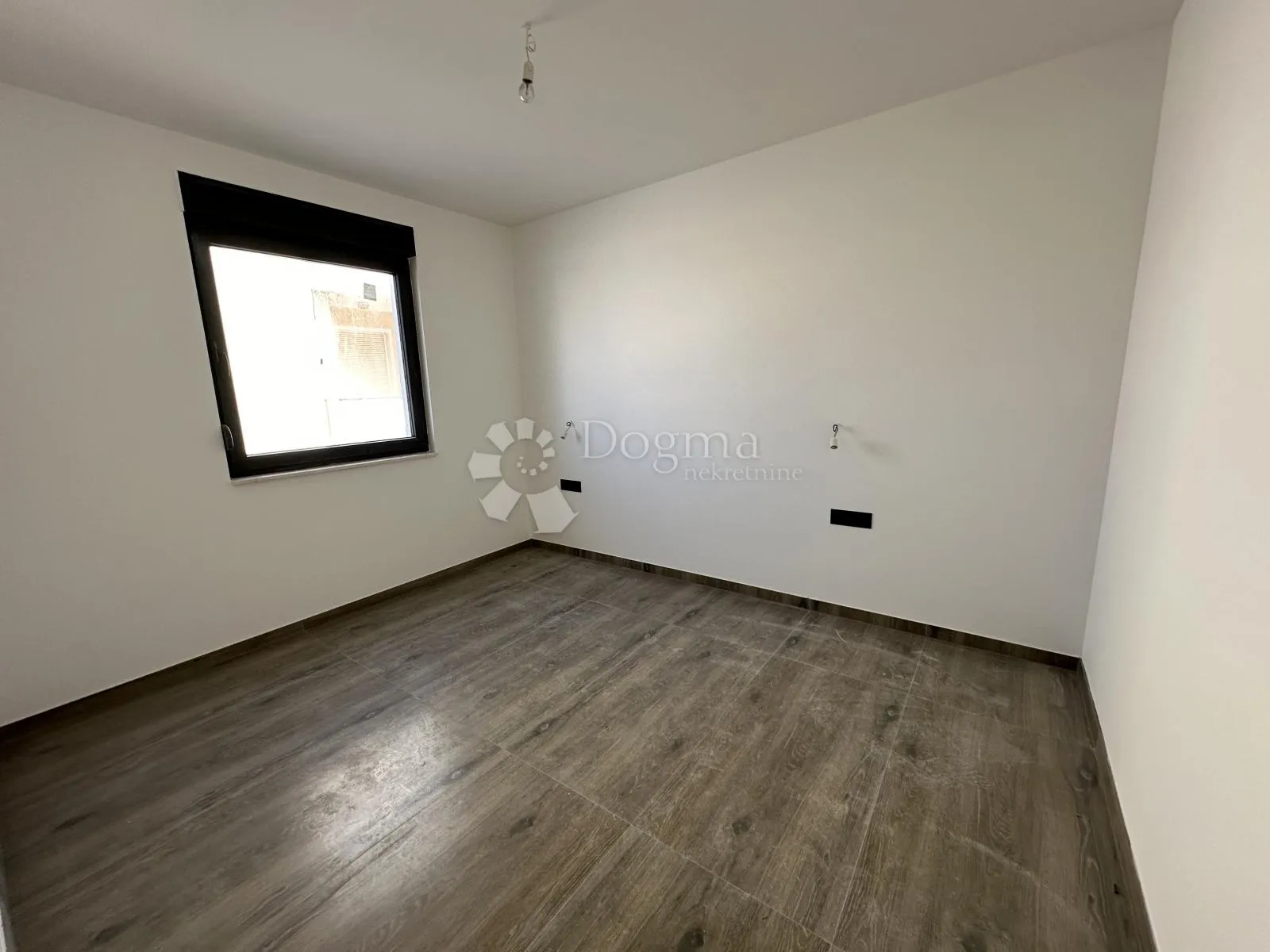 luksuzni penthouse na obali mora - slika 11