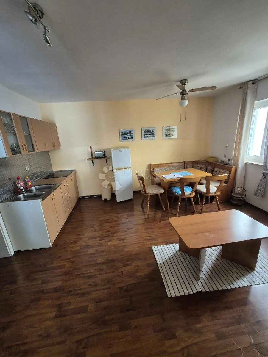 obiteljska kuća senj - slika 12