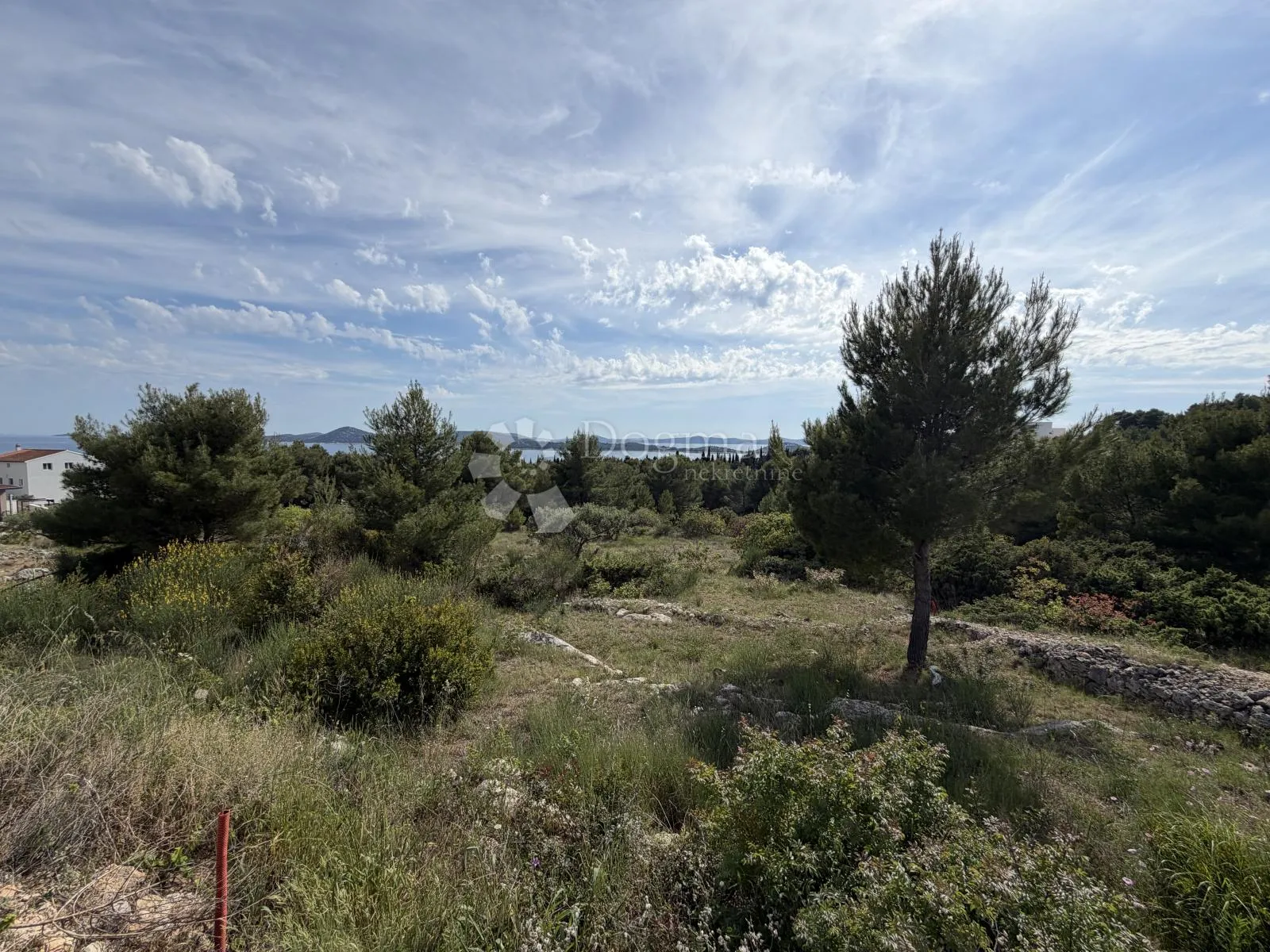 top lokacija! građevinsko zemljište s pogledom na more – vodice (p-2) - slika 2