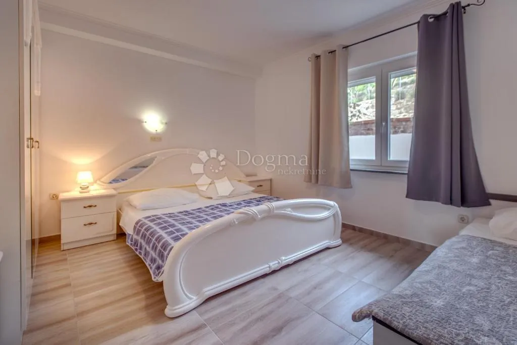 luksuzna etaža na traženoj lokaciji - slika 19