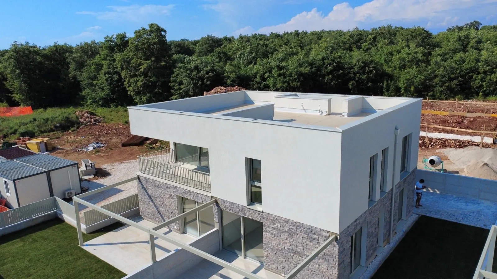 karigador, moderan apartman sa krovnom terasom - slika 1