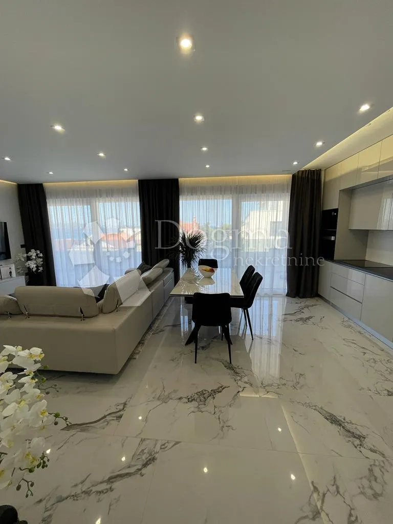 bibinje - potpuno opremljen penthouse s bazenom na krovnoj terasi - slika 5