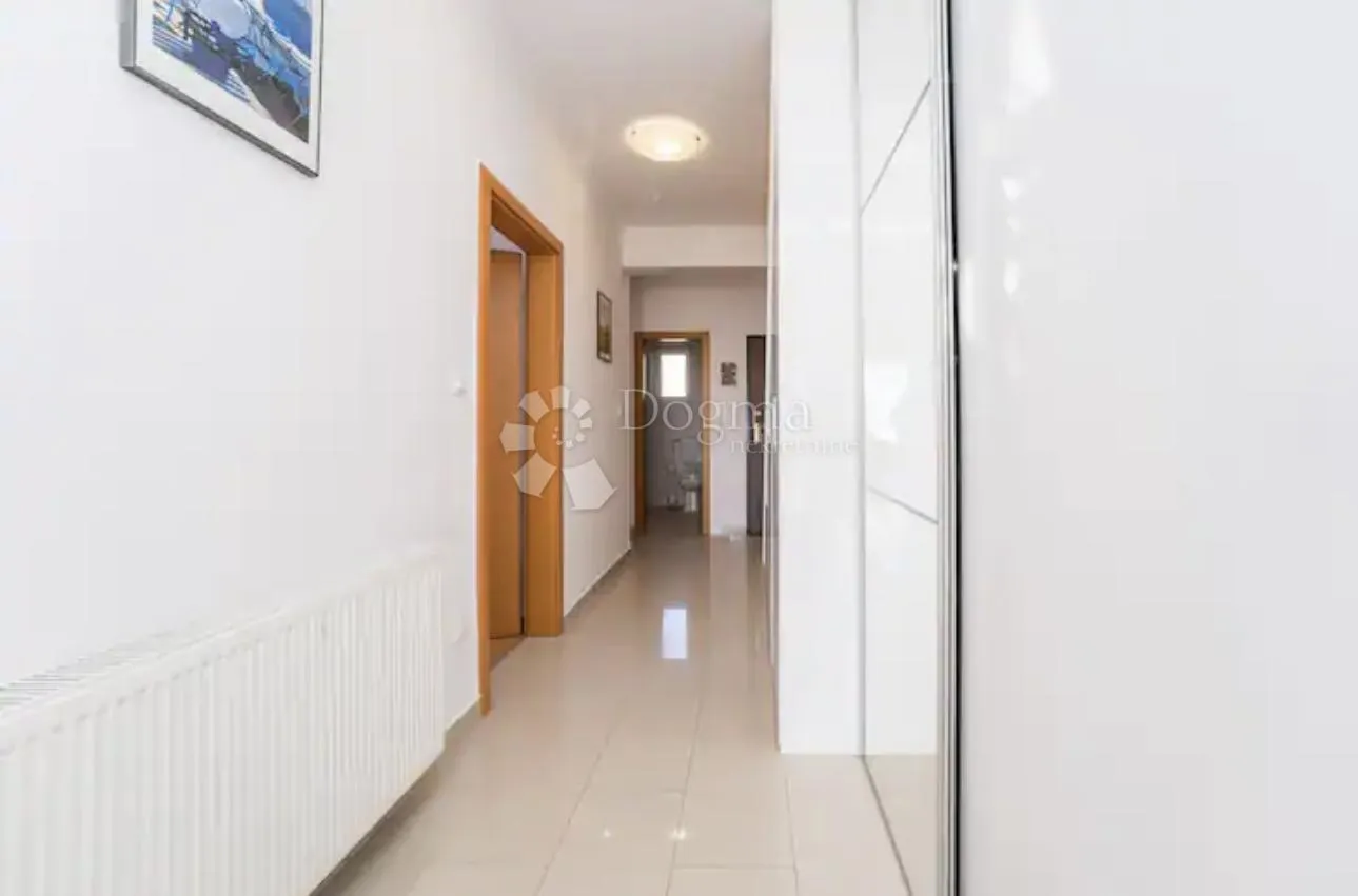 novalja, atraktivan apartman - slika 17