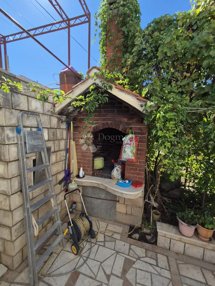 prostrana apartmanska kuća sa panoramskim pogledom na more - slika 8