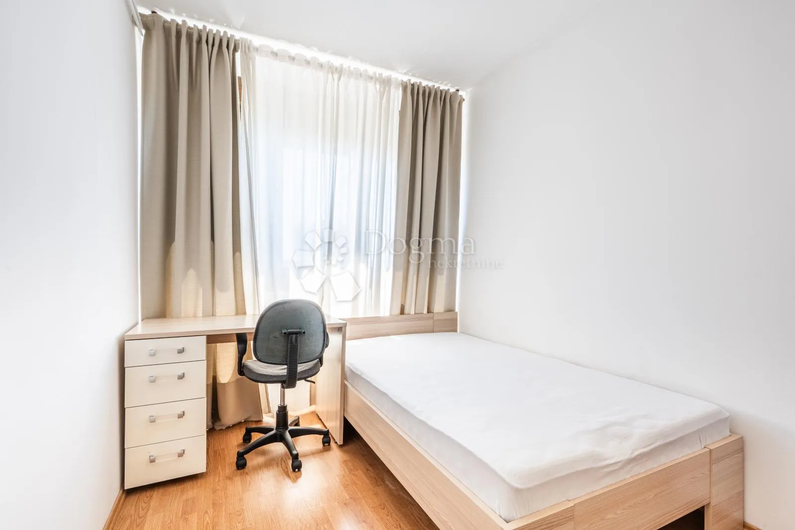 podmurvice – 77 m², top pogled more, prostran i uređen 4skl - slika 15
