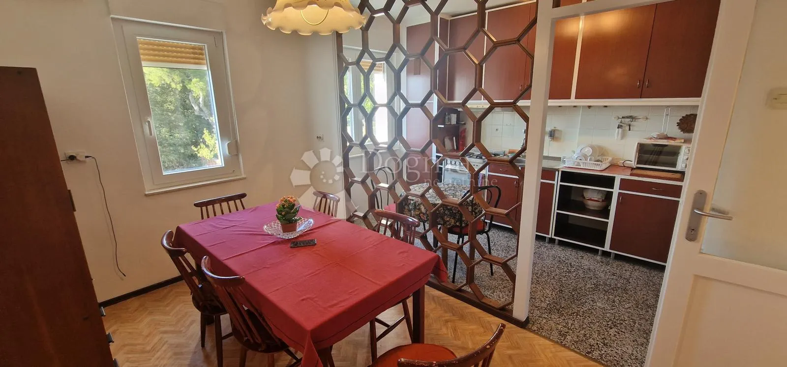 krimeja, trosoban stan za najam 80m2 - slika 9