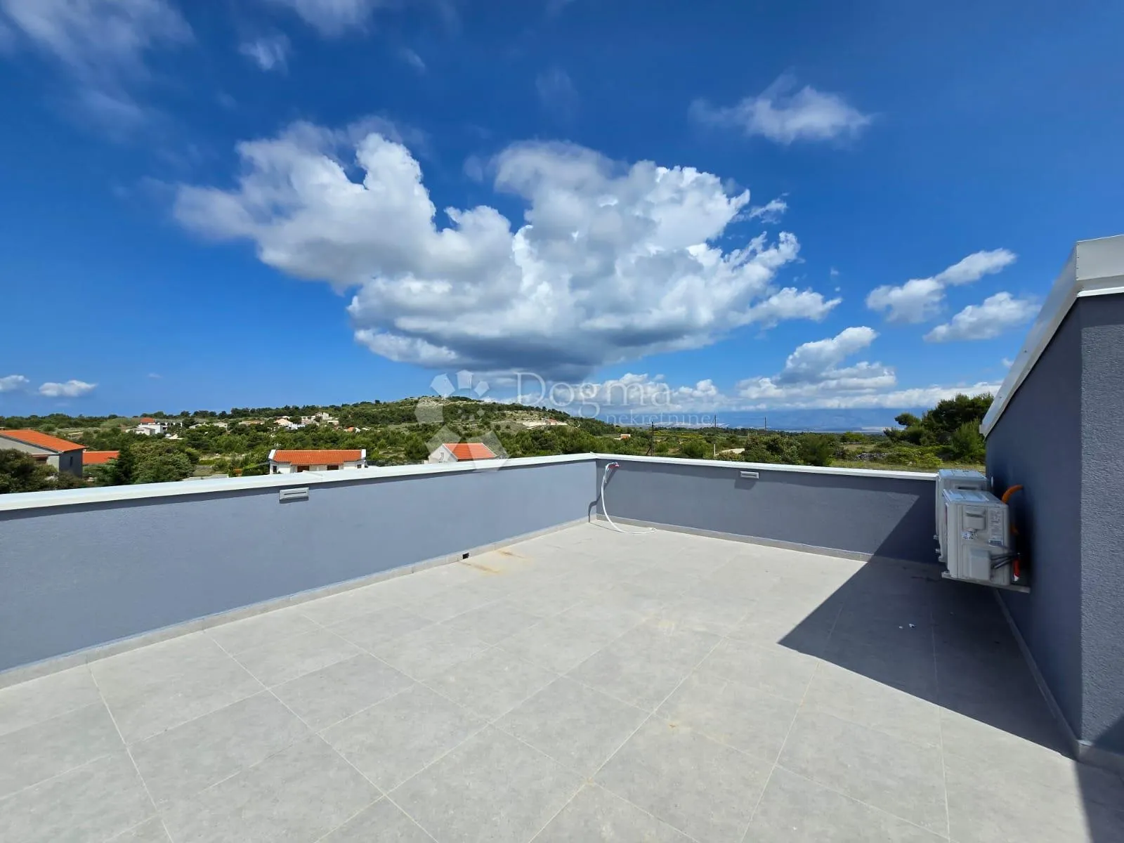 vir novogradnja vila sa bazenom - slika 31