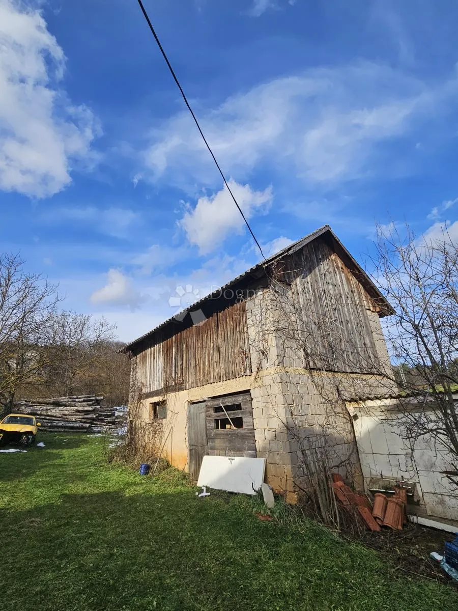 otočac-kuća za renovaciju sa zemljištem (12380 m2) - slika 5