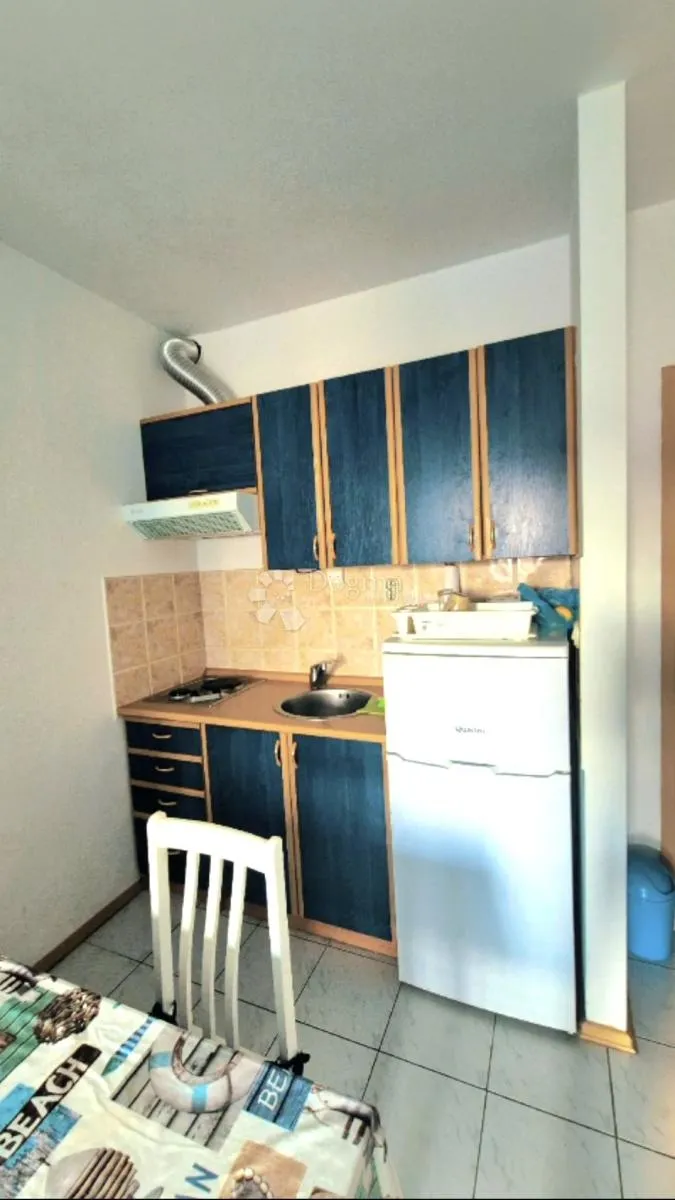 studio apartman s vrtom, šolta - slika 2
