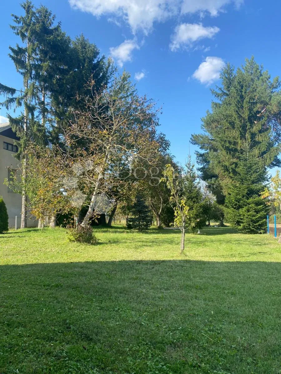 renovirana kuća s panoramskim pogledom na ivančicu - slika 20