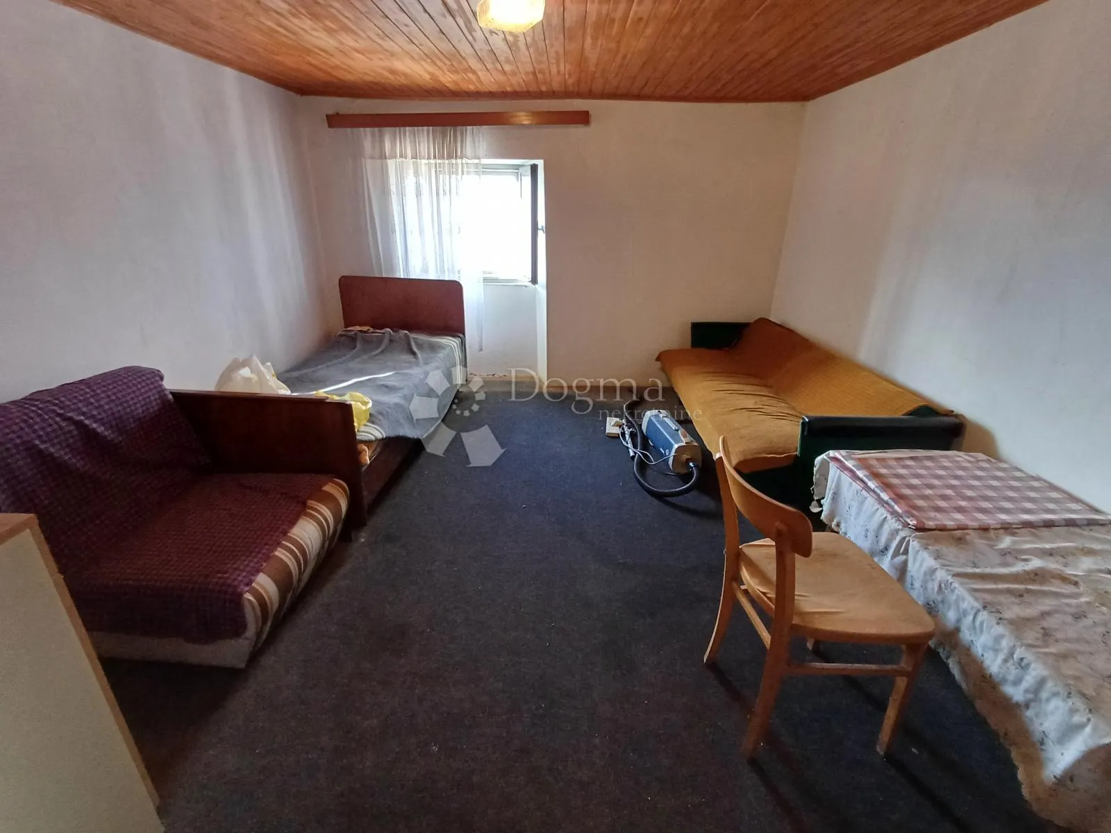 prašćari, buzet, starina za adaptaciju - slika 8