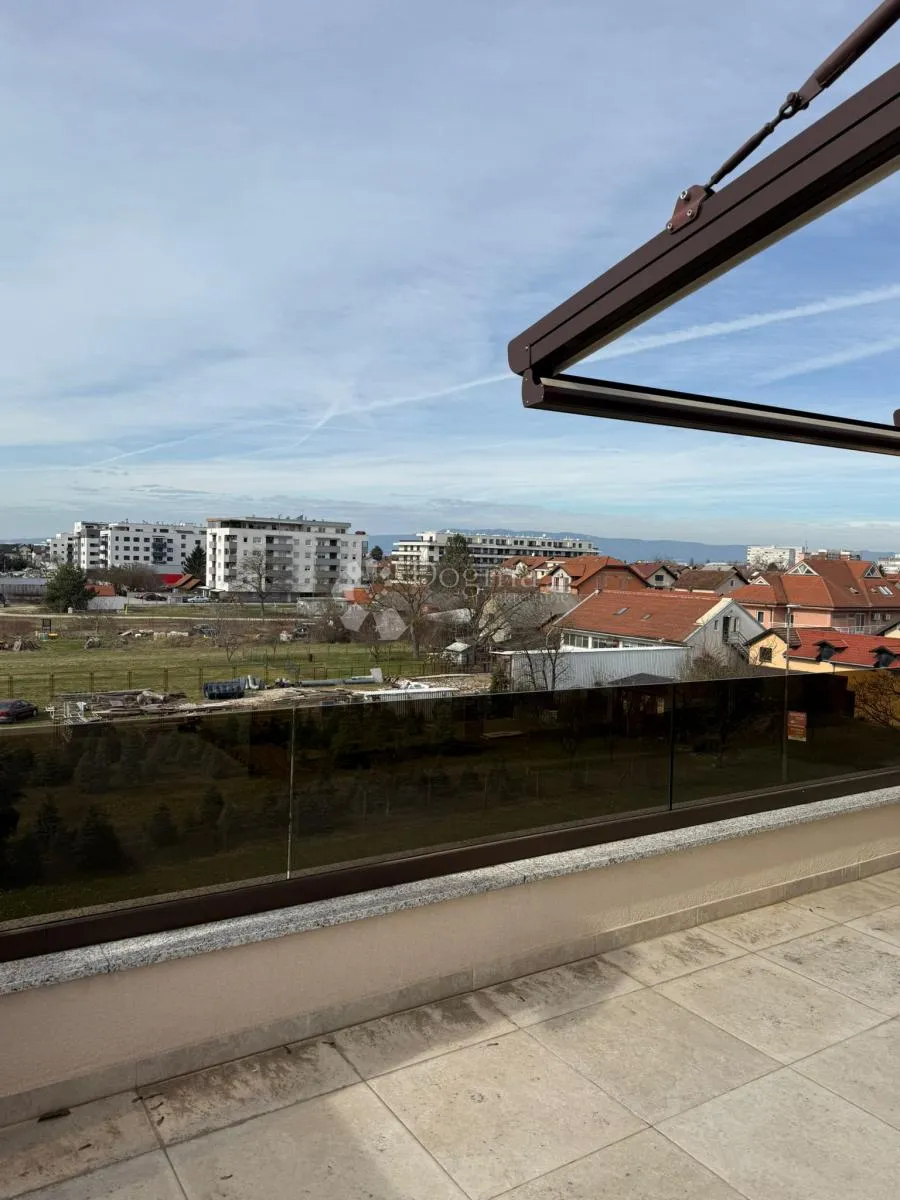 luksuzan dvoetazni penthouse s liftom u velikoj gorici - slika 9