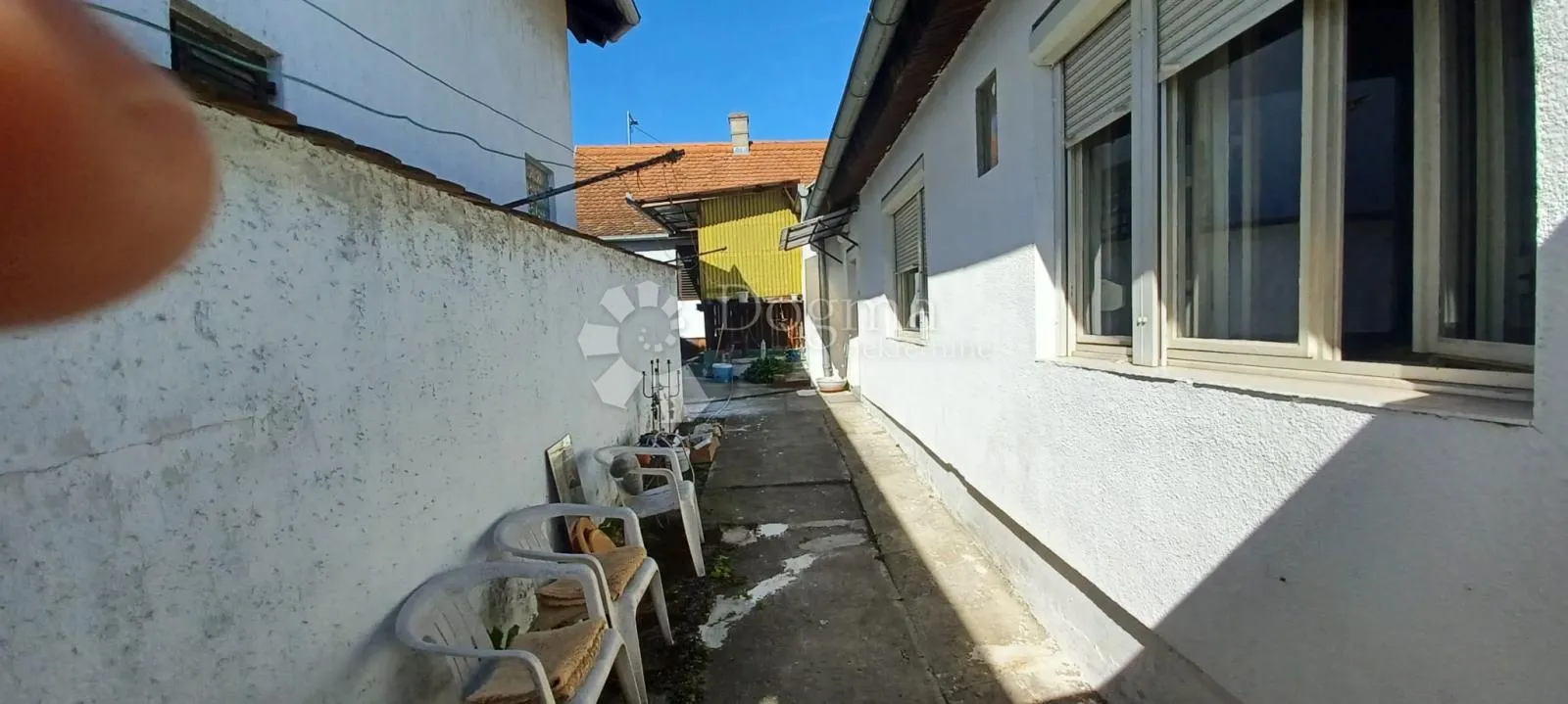 kuća idealna za obiteljski život - slika 8