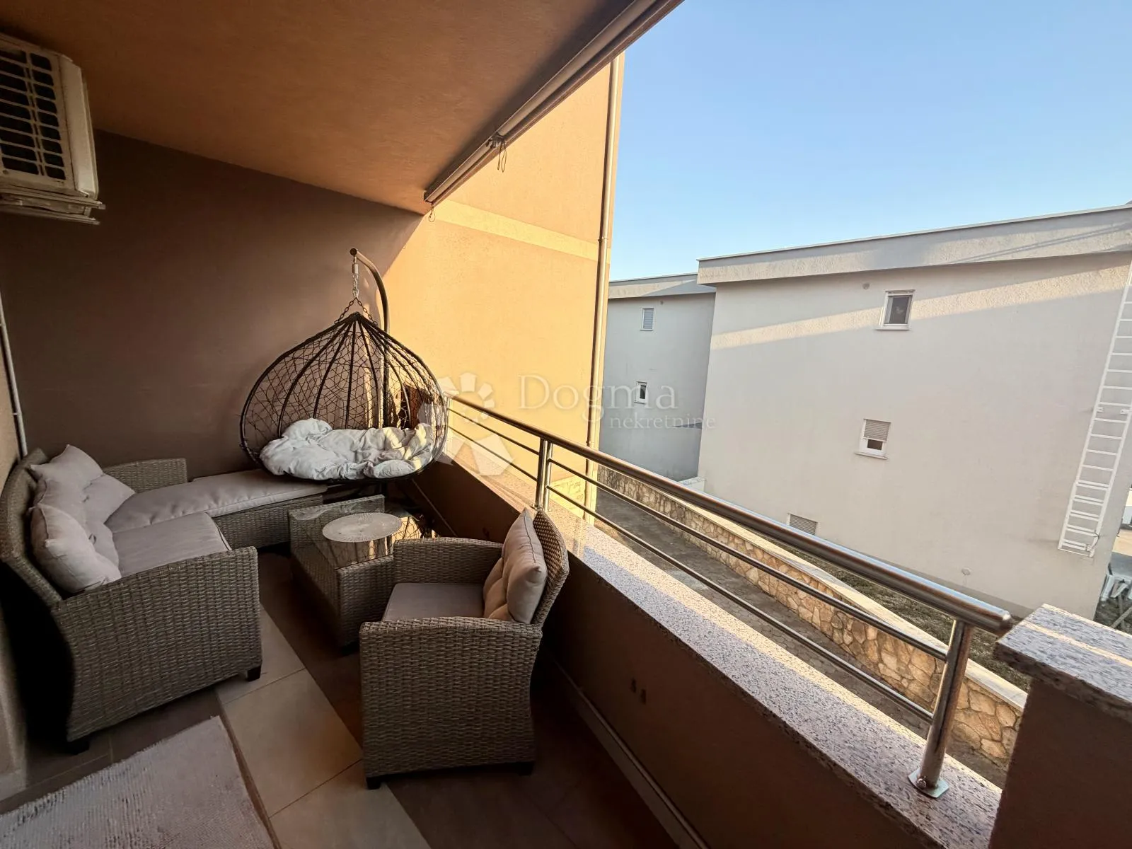crikvenica apartman 72m2 u novijoj gradnji - slika 14