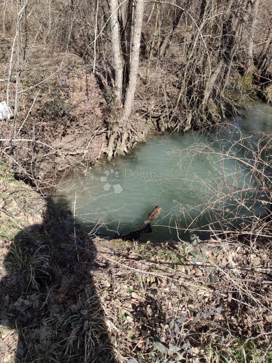 započeta gradnja na osami, izvor, 4ha - slika 3