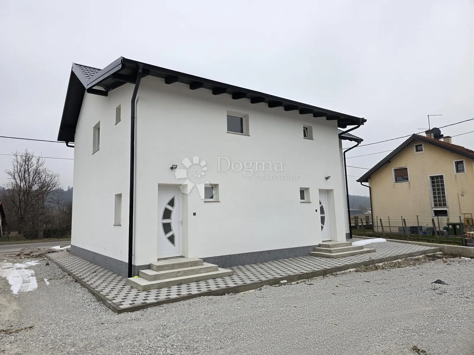 u popunosti renoviran stan sa okućnicom u zlataru površine 96m² - slika 13