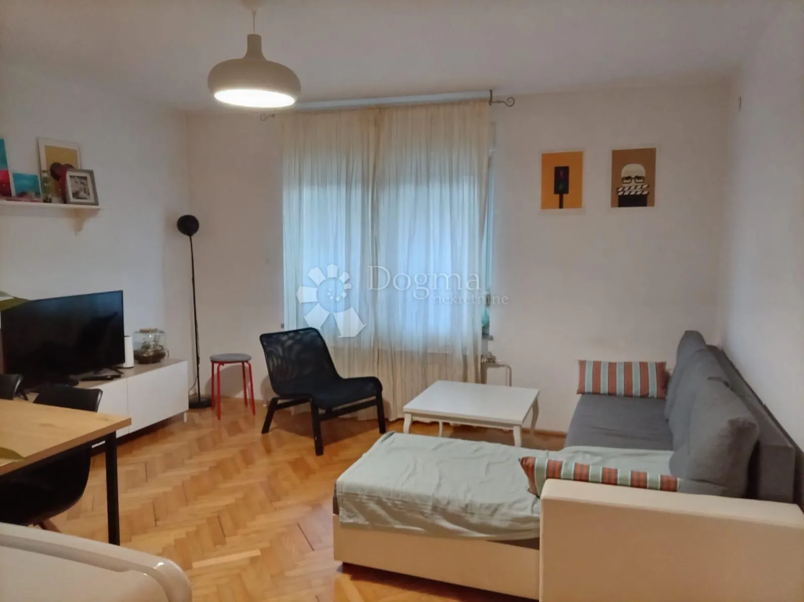 dvije stambene jedinice - rudeš - slika 5