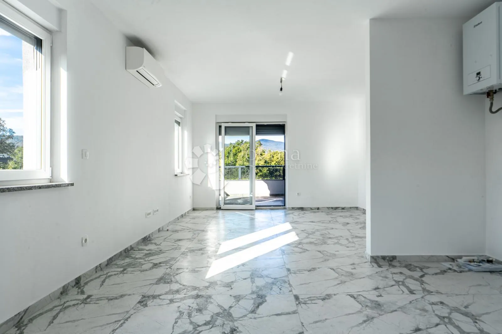 izuzetno kvalitetna novogradnja u blizini centra matulja - slika 9