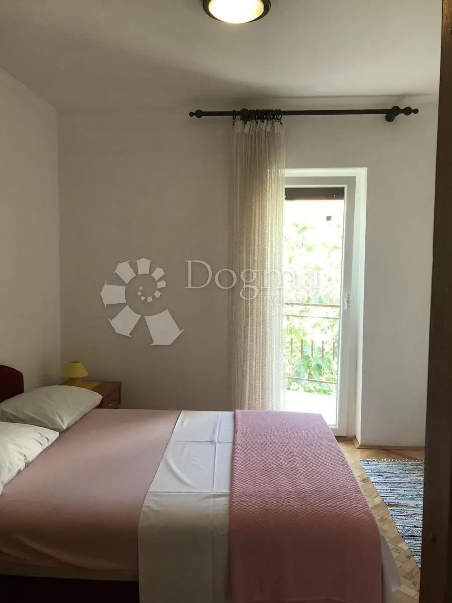 odlična apartmanska kuća u loparu - slika 7