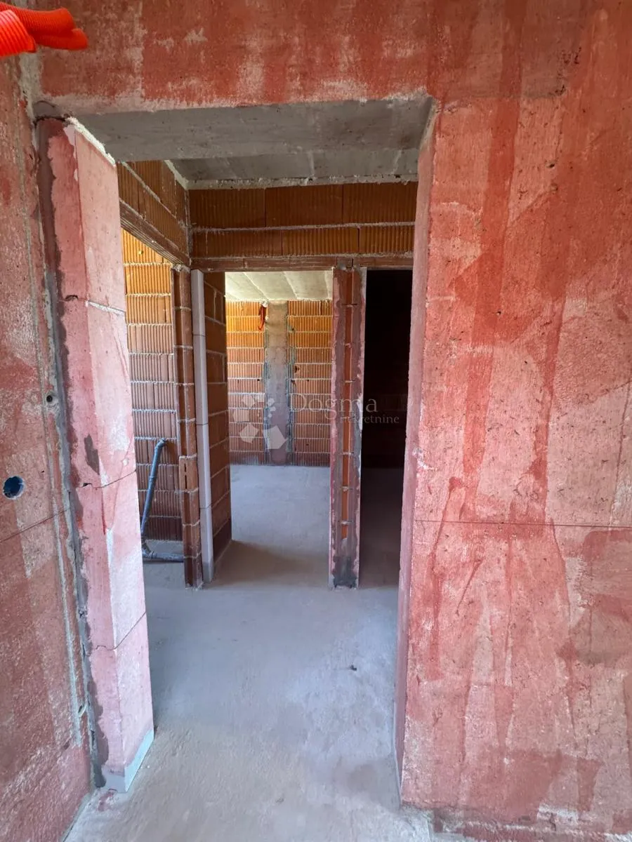 prodaje se apartman novogradnja novalja gajac s2 kat - slika 25