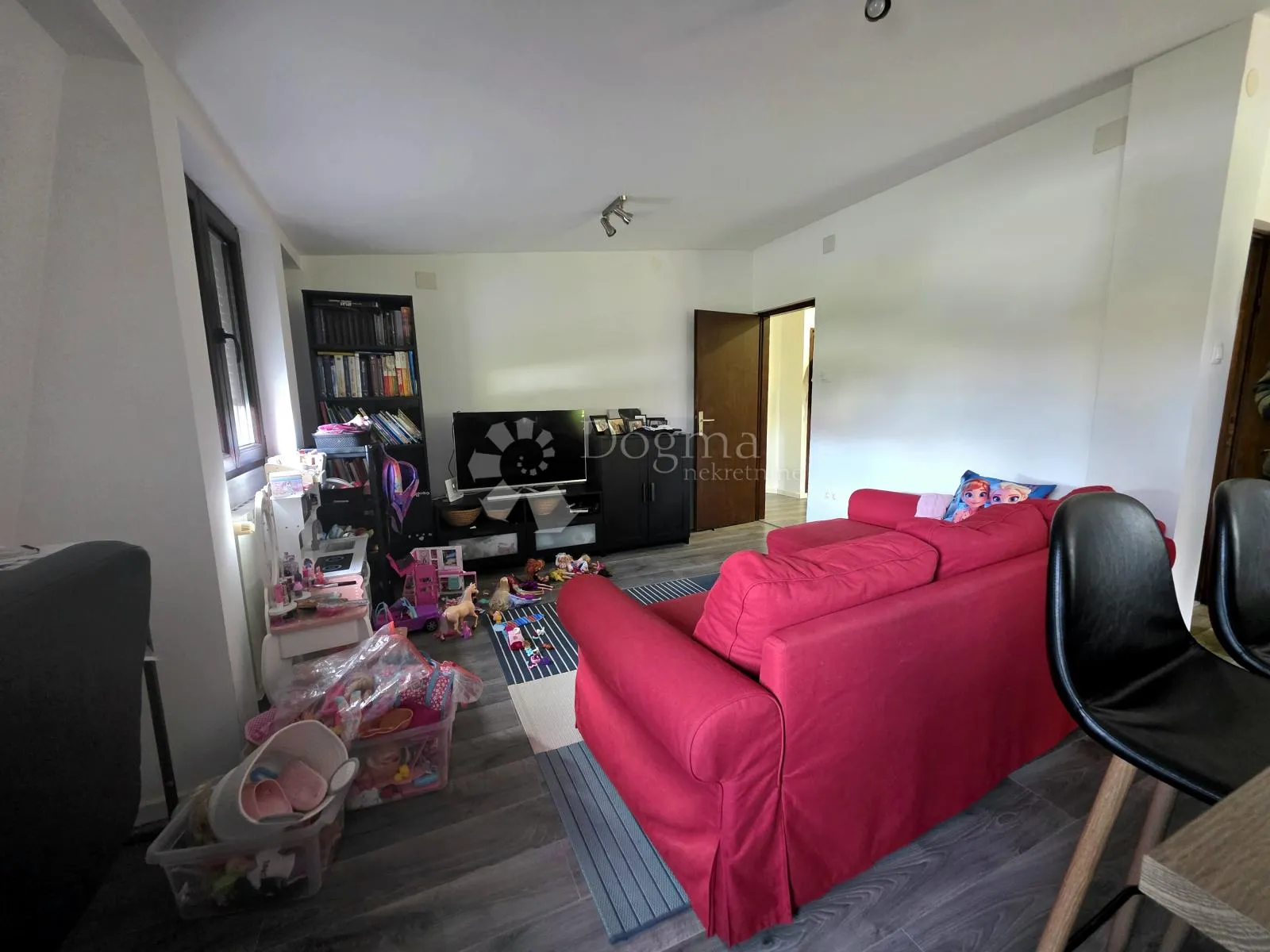 prodaja, kuća, karlovac, 115 m2, novi centar - slika 14