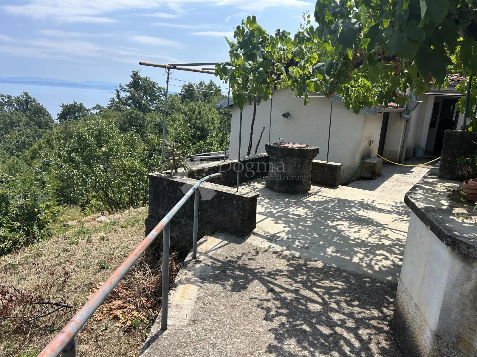 lovran -kuća sa velikom okućnicom i otvorenim pogledom na more! - slika 14