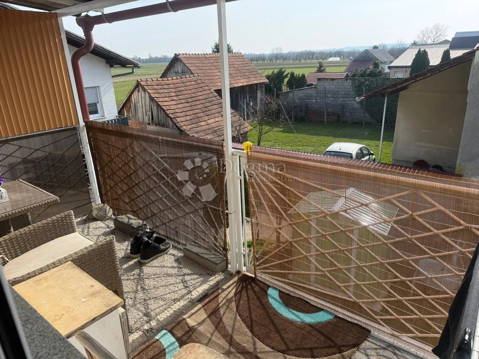 stan u kući 95,2 m2 - gornji kućan - slika 17