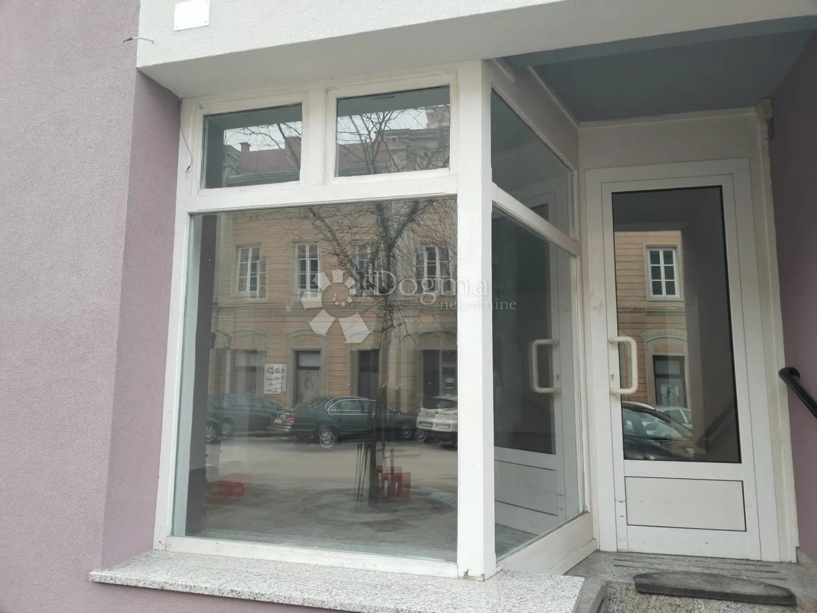 poslovni prostor u samom centru grada - slika 1