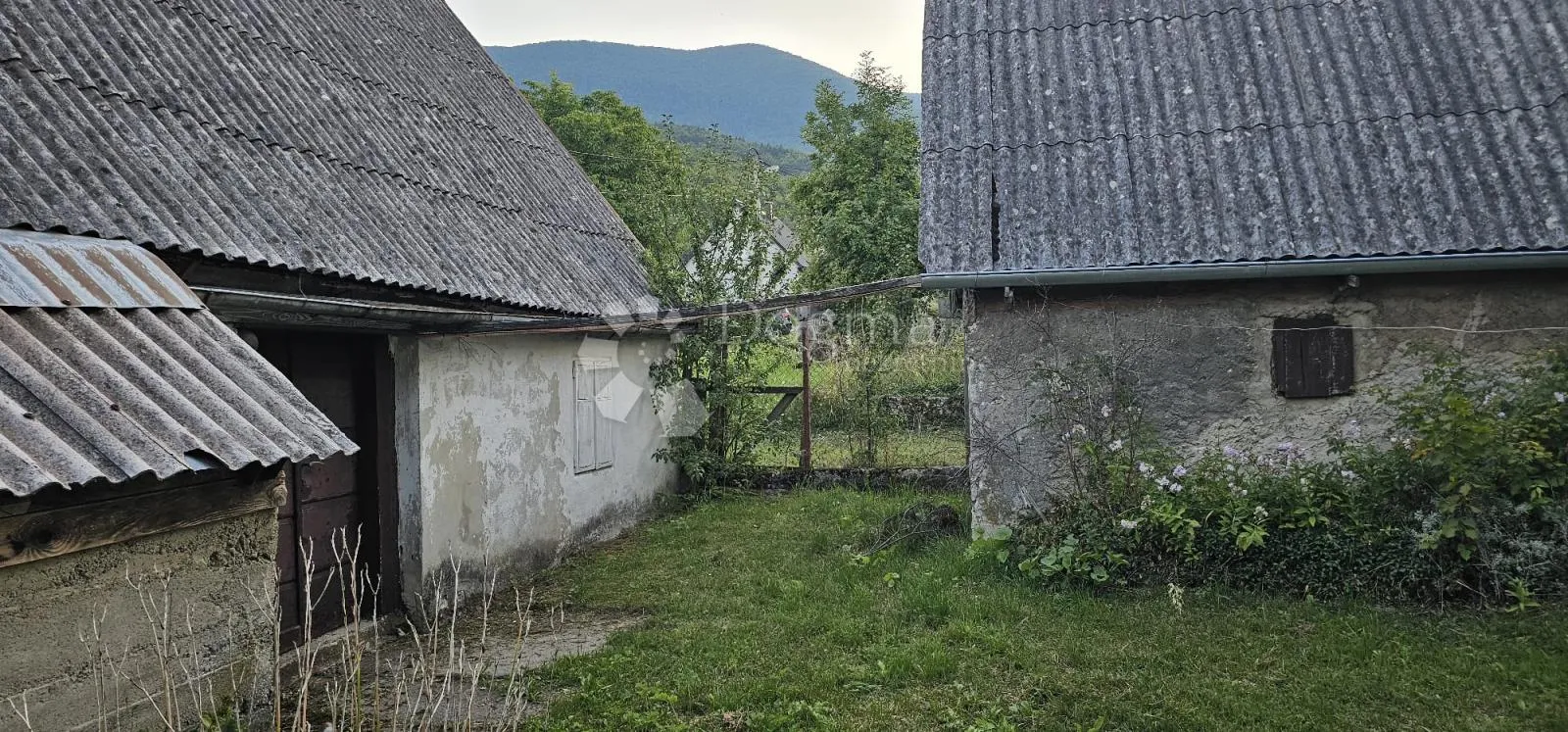 prodaje se seosko imanje 20497 m2 krasno - slika 5