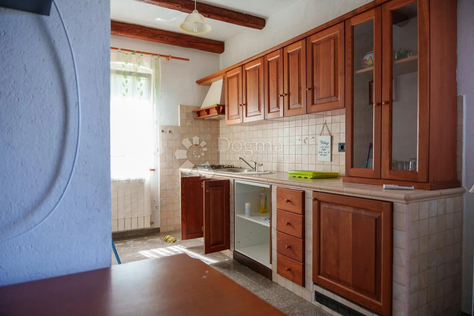 kuća sa 4 apartmana blizu mora - slika 19