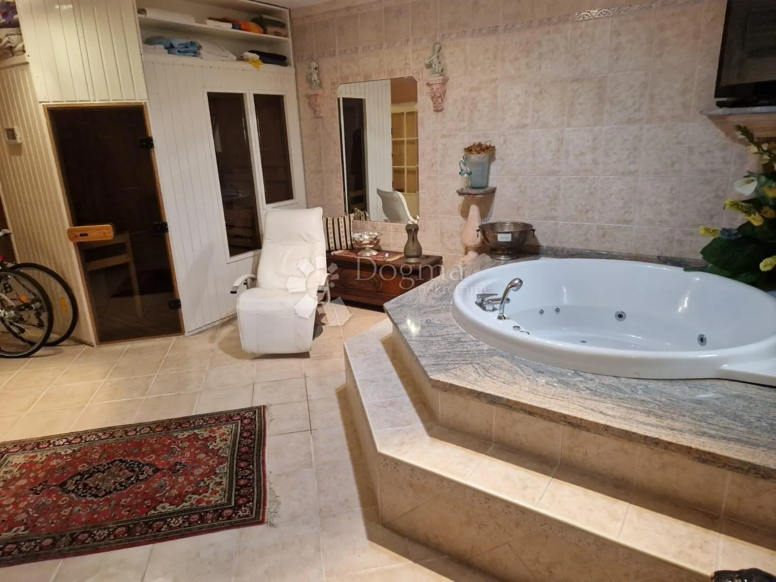 atraktivna villa sa pogledom na more -najam - slika 28