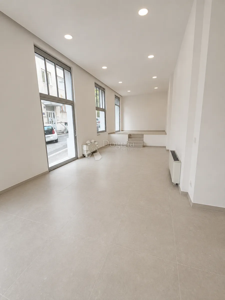 novouređeni poslovni prostor 116,4 m² | top lokacija - slika 5