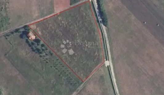 industrijsko zemljište u stupniku - slika 1