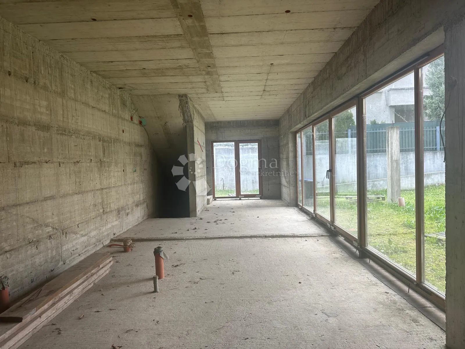 rijetkost u centru varaždina – povijesna vila s velikim potencijalom - slika 30