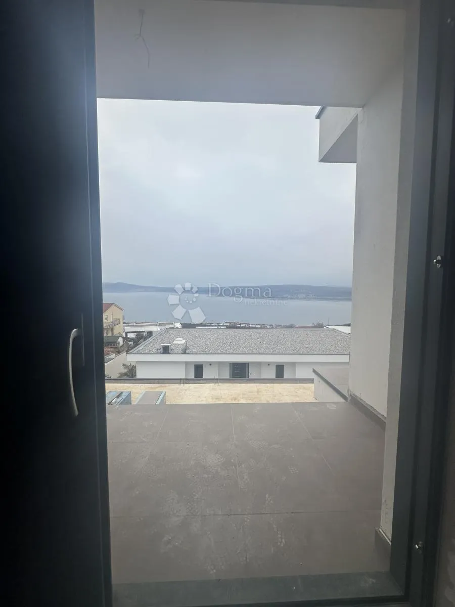 dvojna kuća s pogledom na more i privatnim bazenom - istok - slika 11