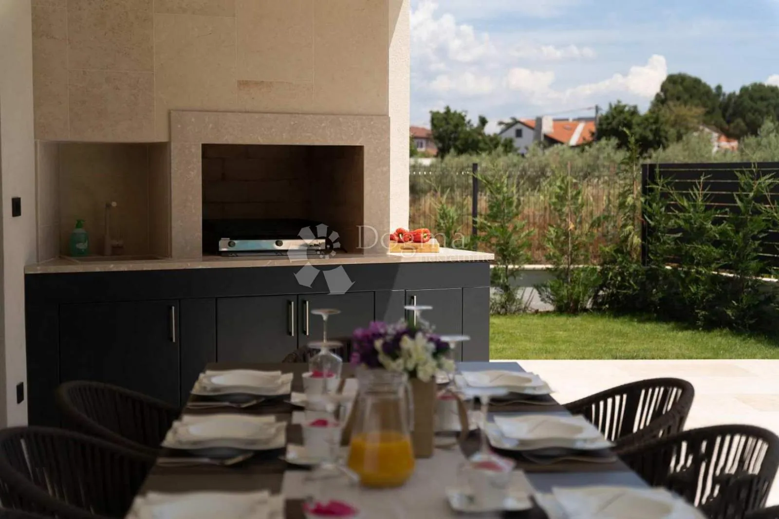 poreč, luksuzna vila s bazenom i pogledom na more - slika 47