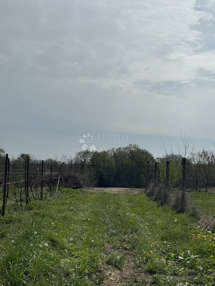 građevinska parcela s turističkim potencijalom - slika 7