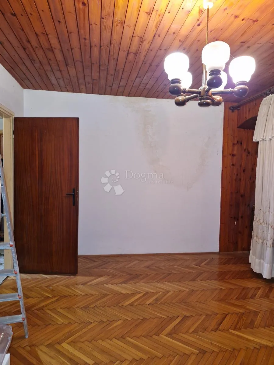 kamena kuća s poslovnim prostorom - slika 6