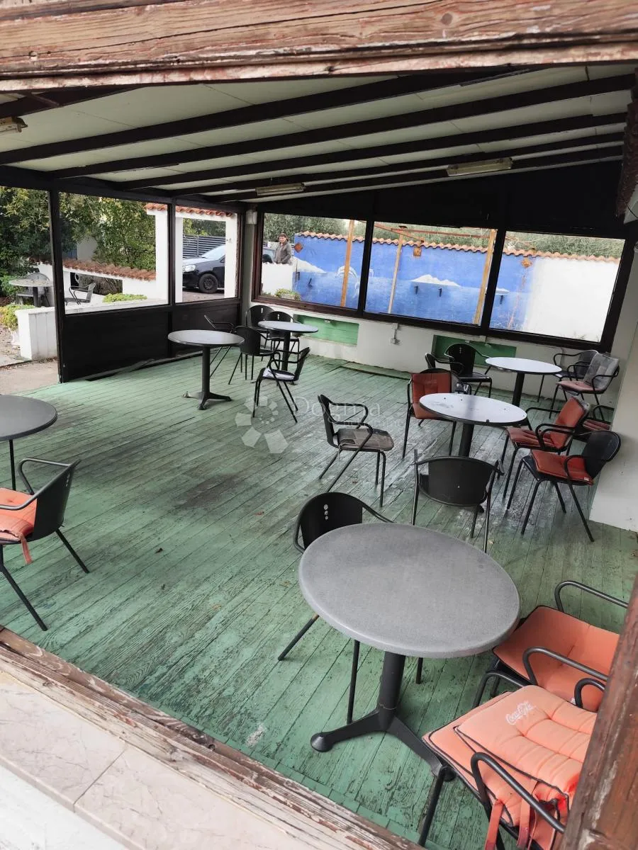 poslovni prostor 50 m od mora - slika 3